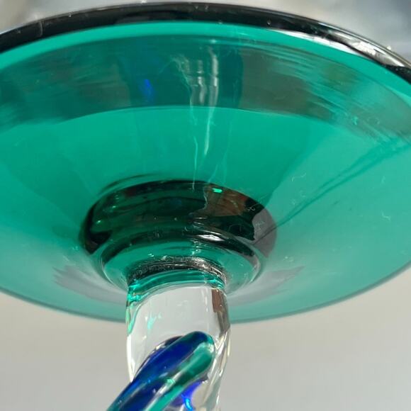 Hand Blown Margarita Glass 8" Blue & Green Twisted Stem Green Base - Picture 8 of 8
